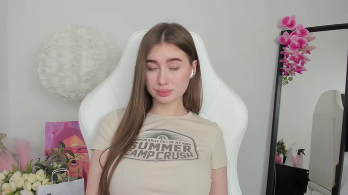 Lilly_Colins