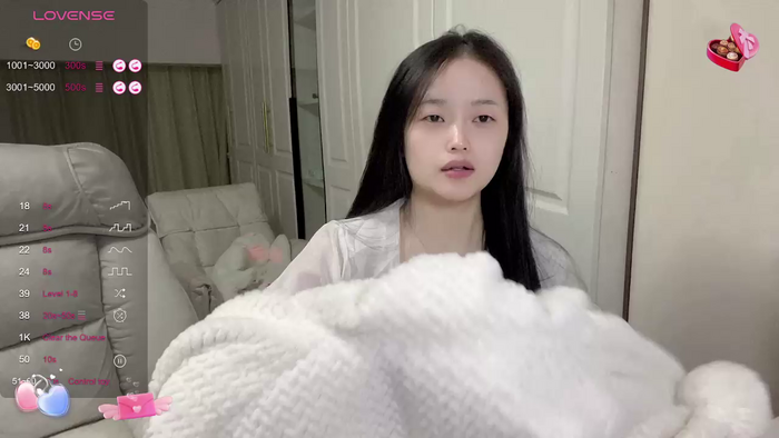Mia-6688
