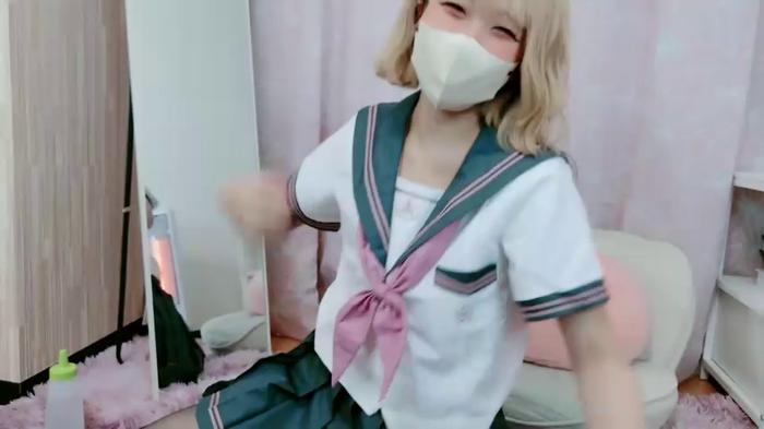eimi_ch