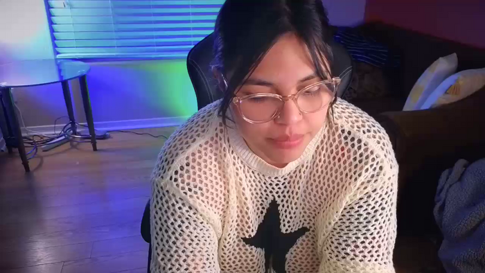 miacanela_xo