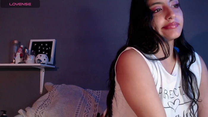petite_camila