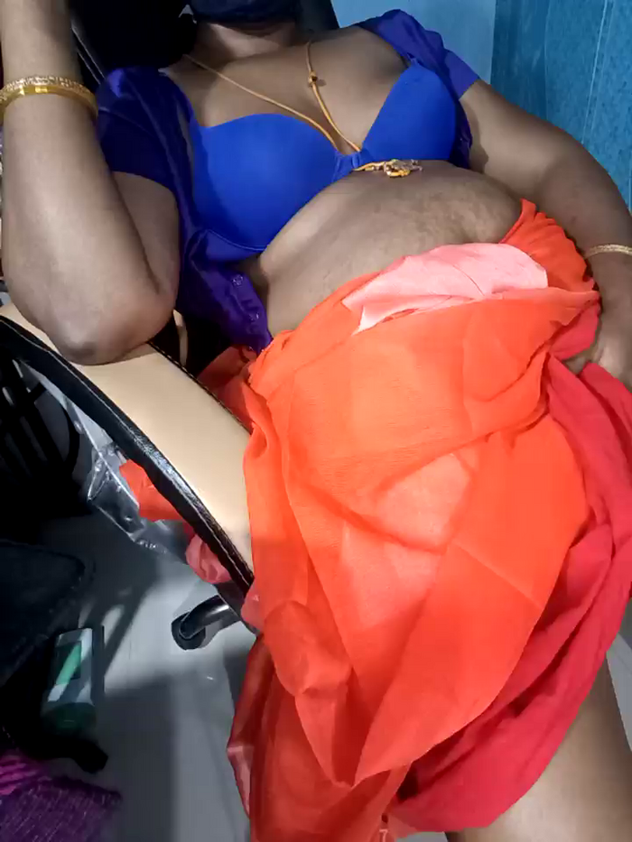 Tamil-hotwife