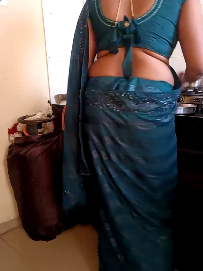 kaamuk_shweta