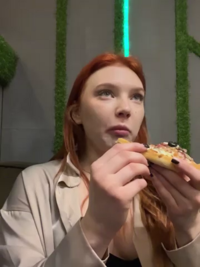 AmmyHot