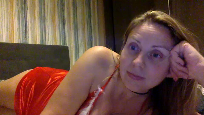 DirtyBanteringBlonde