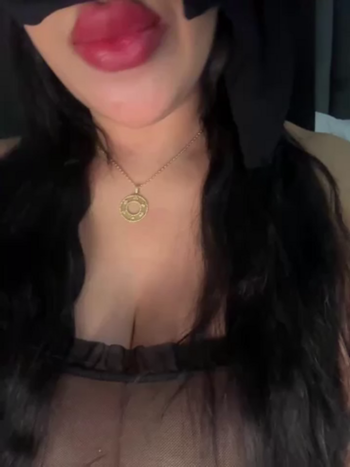 Noha-Sexy