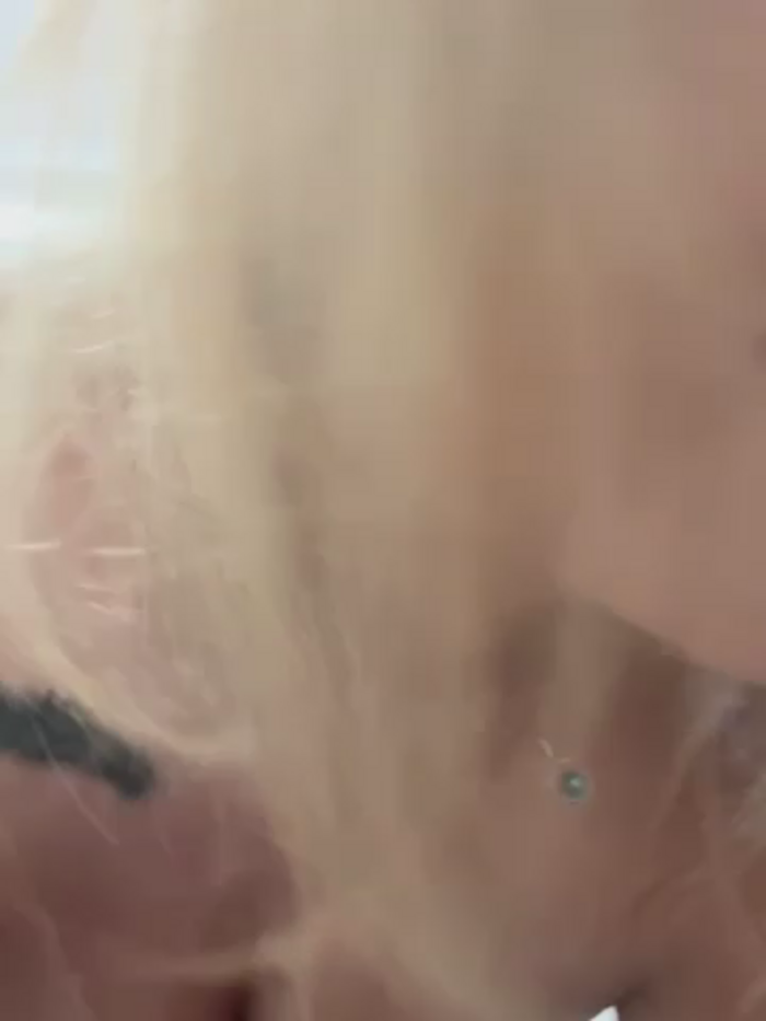 ZoeMesmerize
