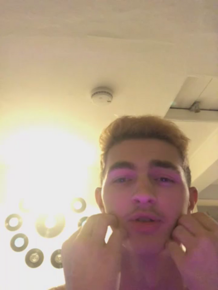 Uk-whiteboy06