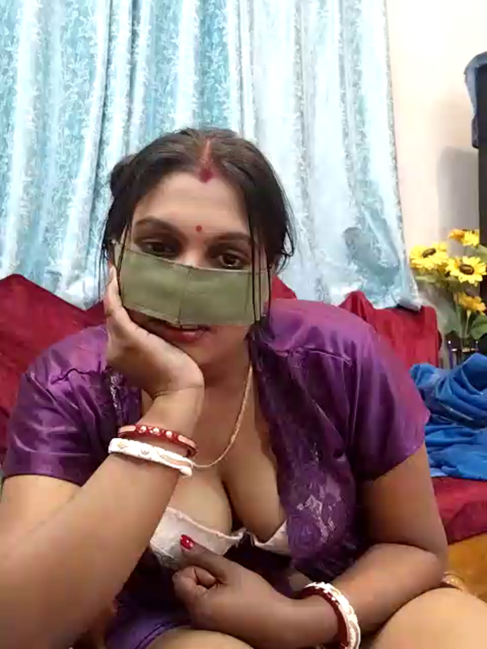 Queen_Dolly