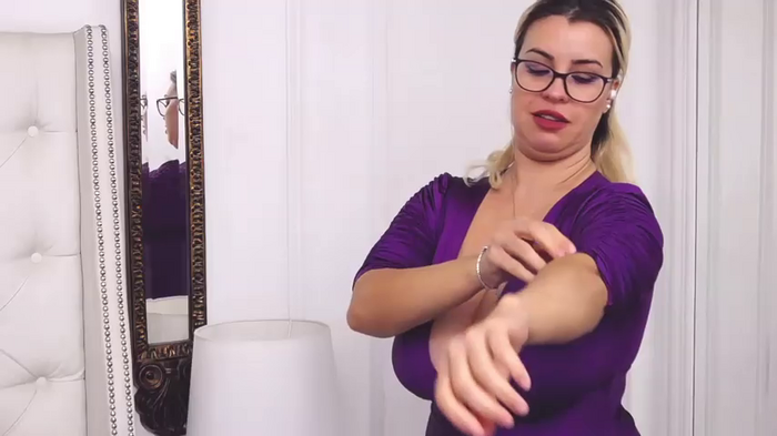 BustyGizelle
