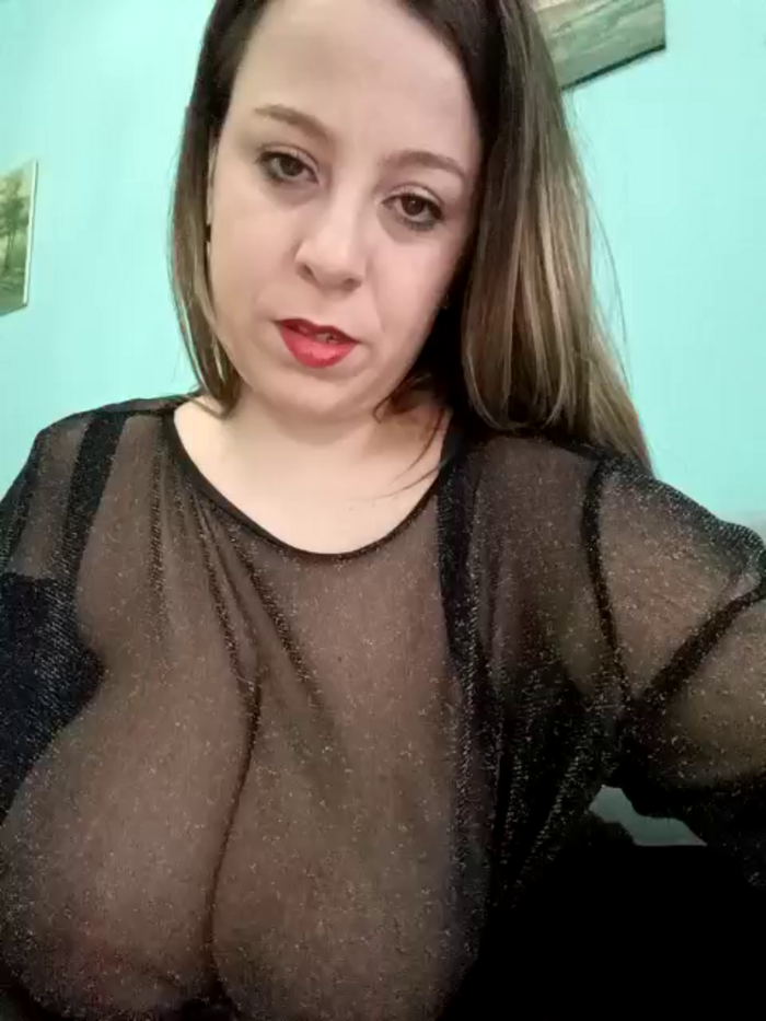 Emma96_hot