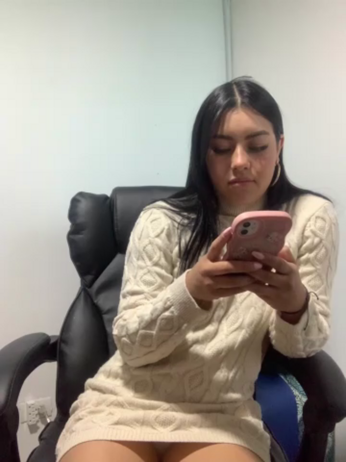 emily_22x