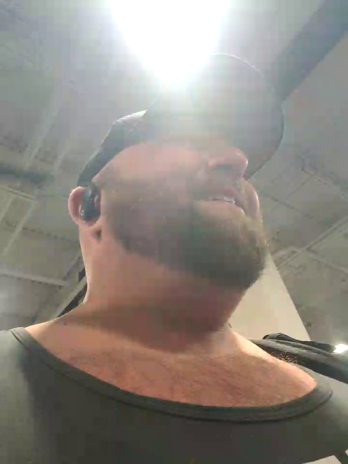 Strong_Bear89