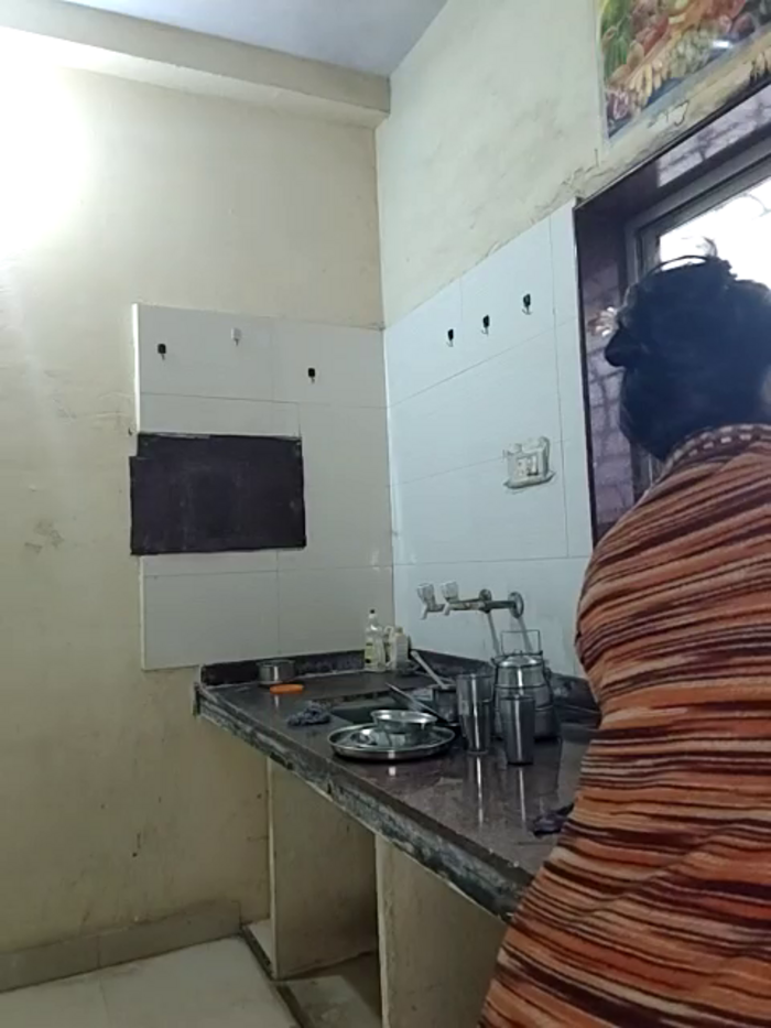 DesiRiya77