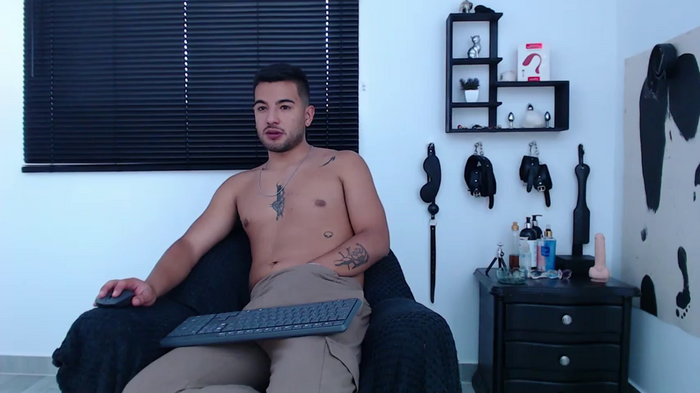 KinkyAllisonSub