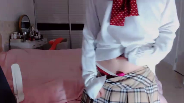 -Lucky_Girl