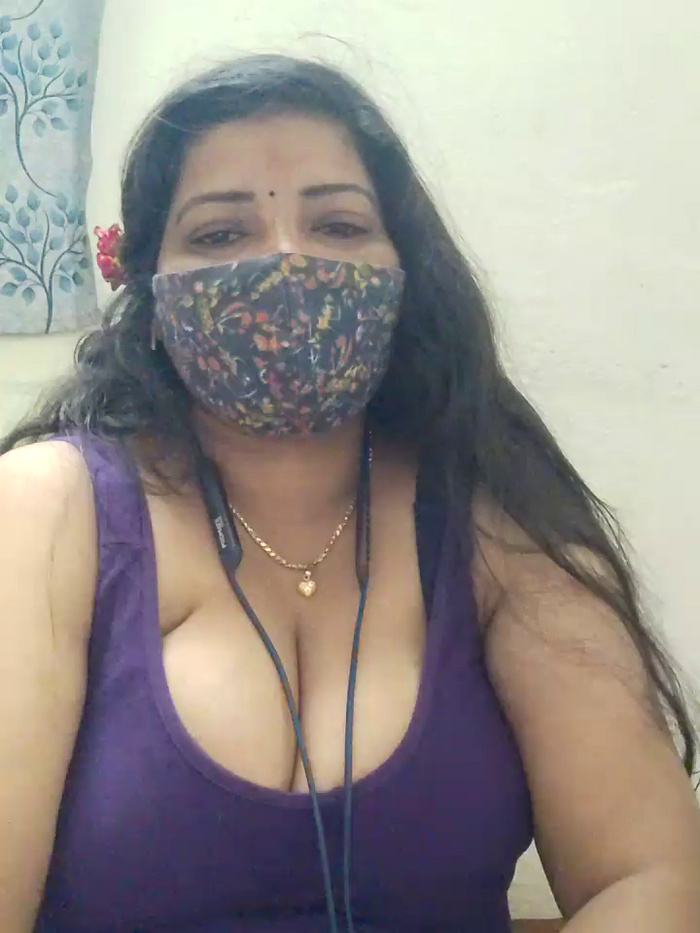 Lathika_tamil