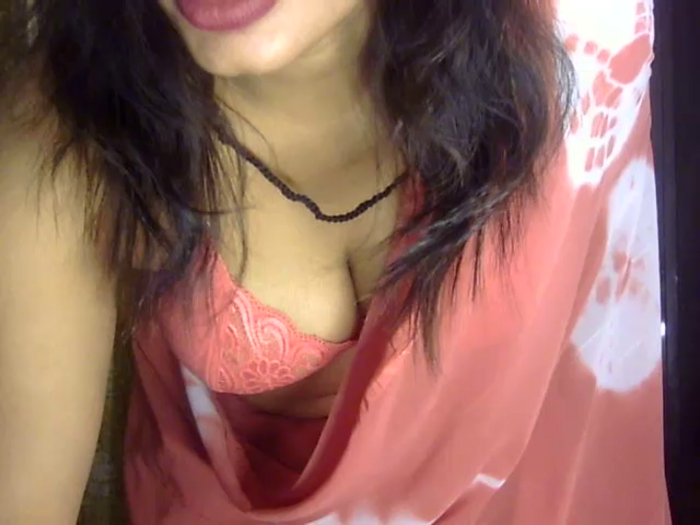 SEXY-MAHI-