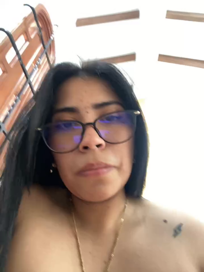 SaritaHot_69