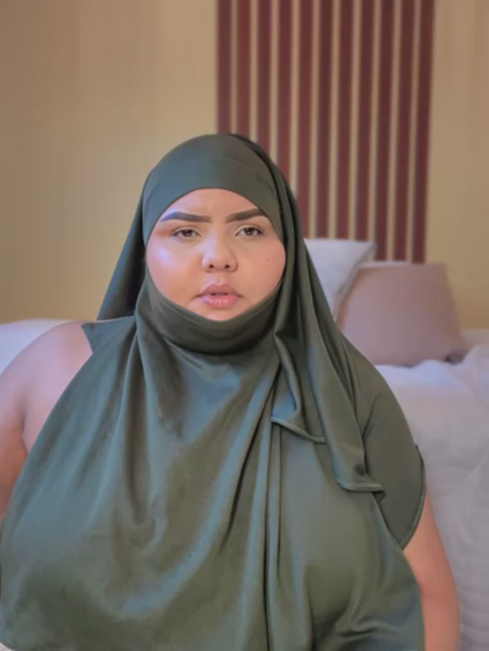 _Shara_Handal_