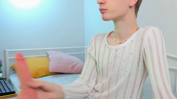 young__kitten