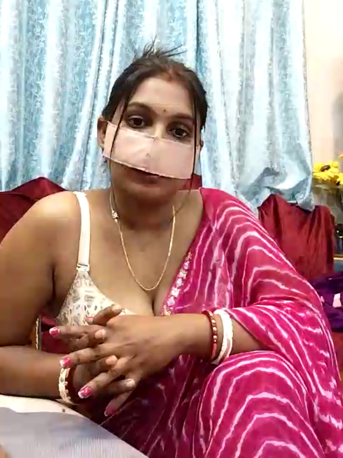 Queen_Dolly