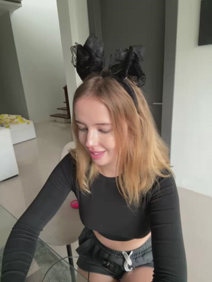 Nura_n_Sarah