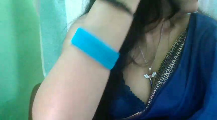 Yashika_Love1