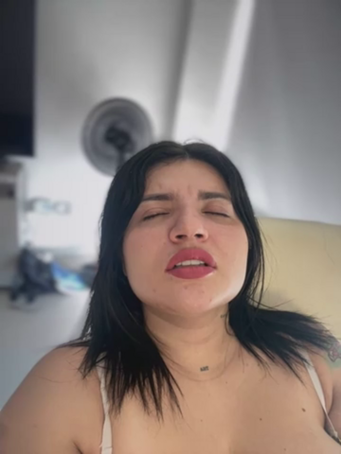 horny_roomiess