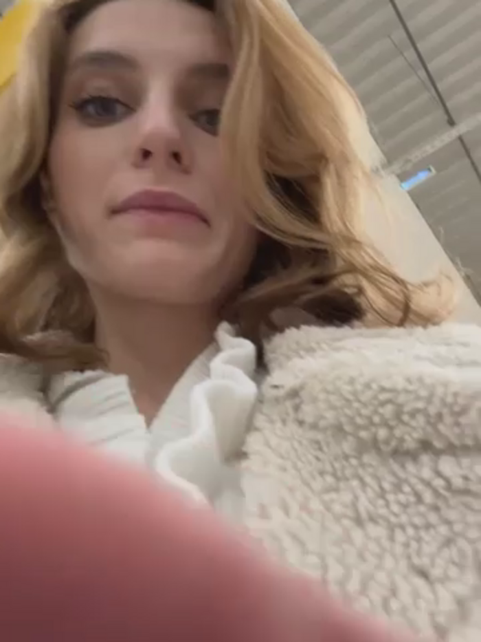 -AngelAri-