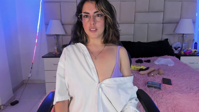 IsisLoveyes_