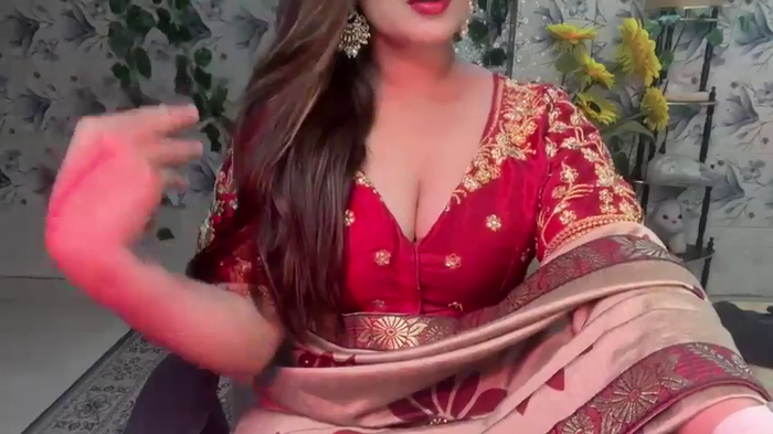 Mahimagic_doll