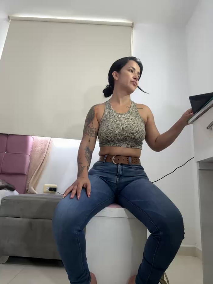 lau_ass_goddess