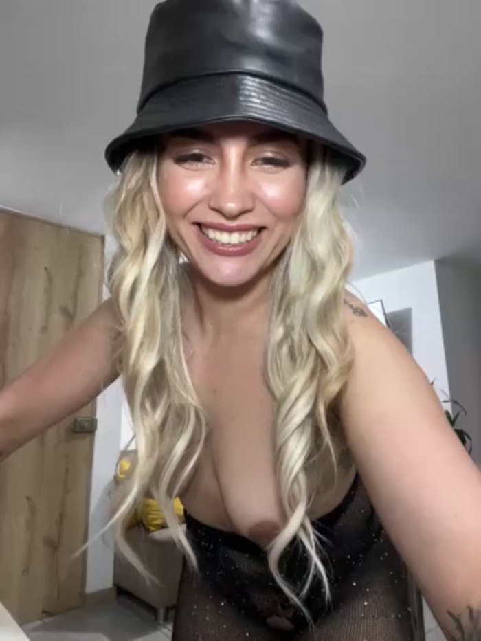 zafiro_mo0n