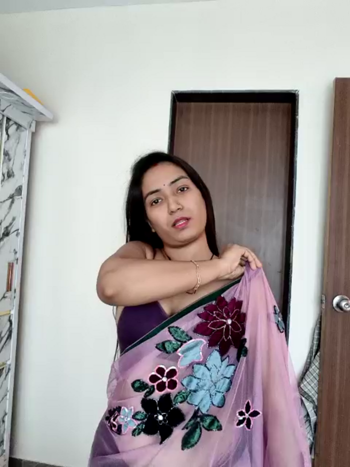 SexyIndianCouple