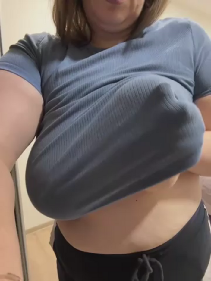 Your_Hot_Sister01