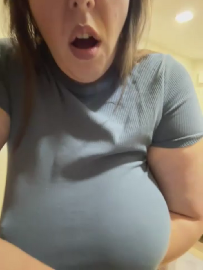 Your_Hot_Sister01