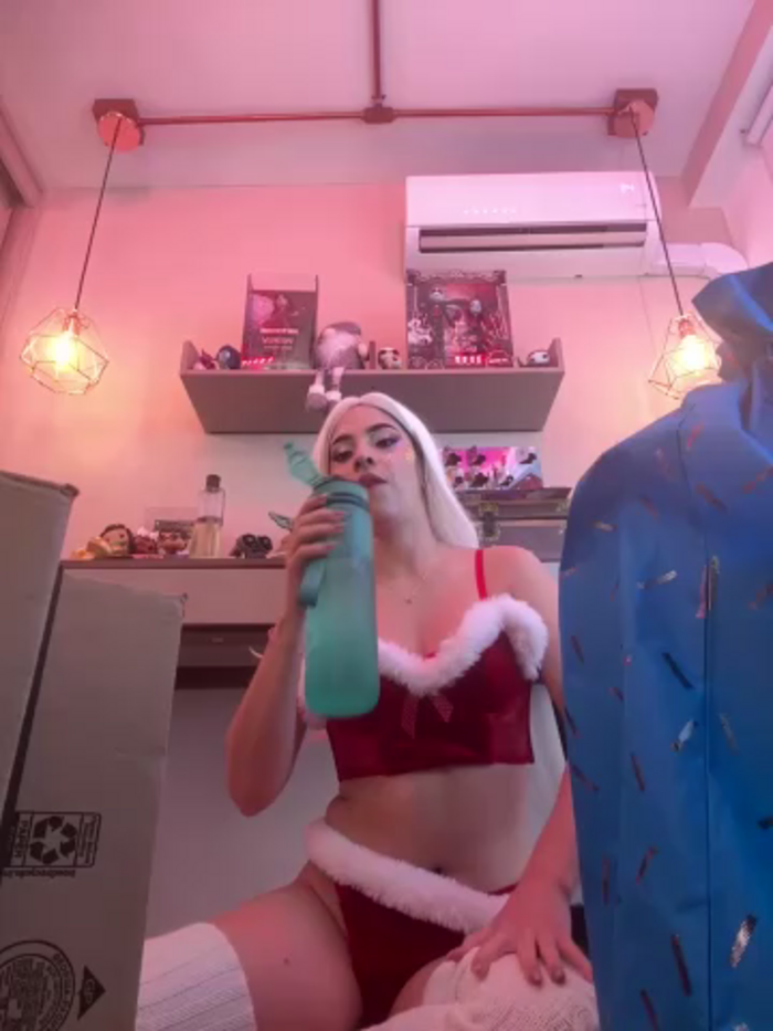 Zoe_Bae
