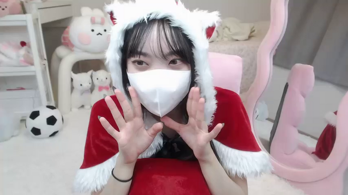 momo_room