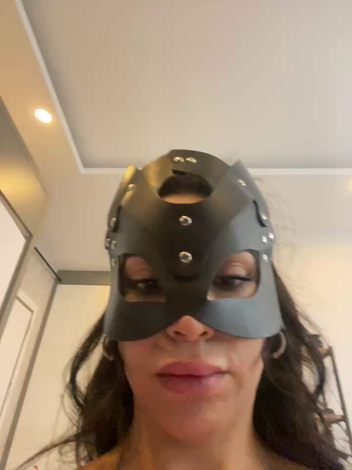 Ahu_Mask01
