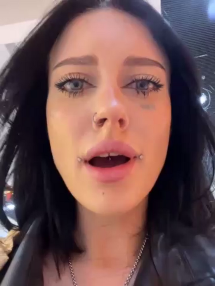 Melissa_crazy