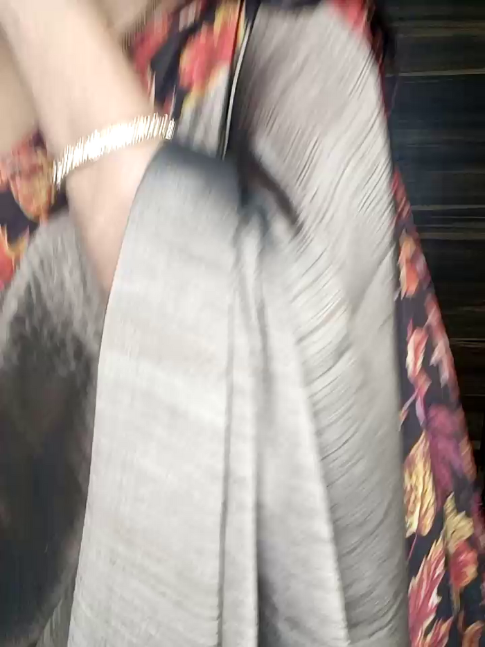 kaamuk_shweta