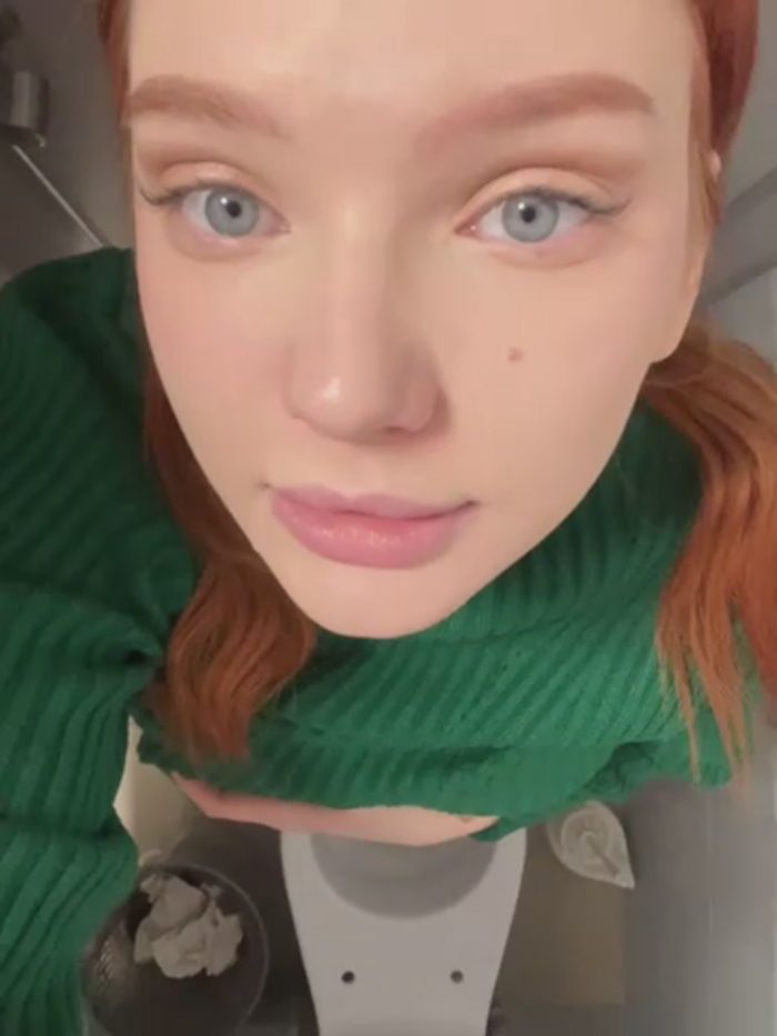 AmmyHot
