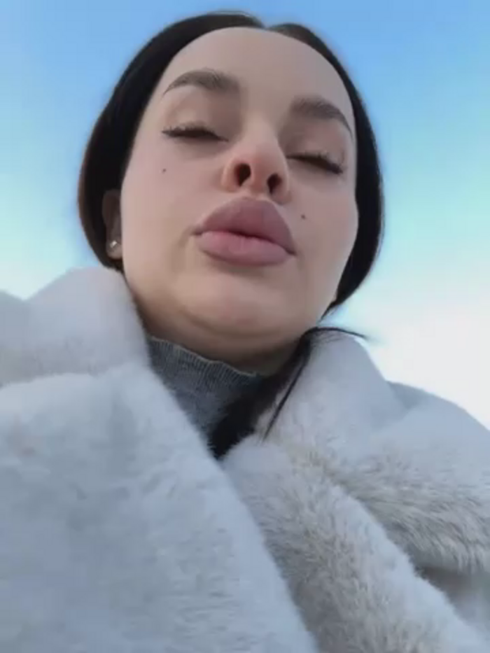 AngelinaTeller