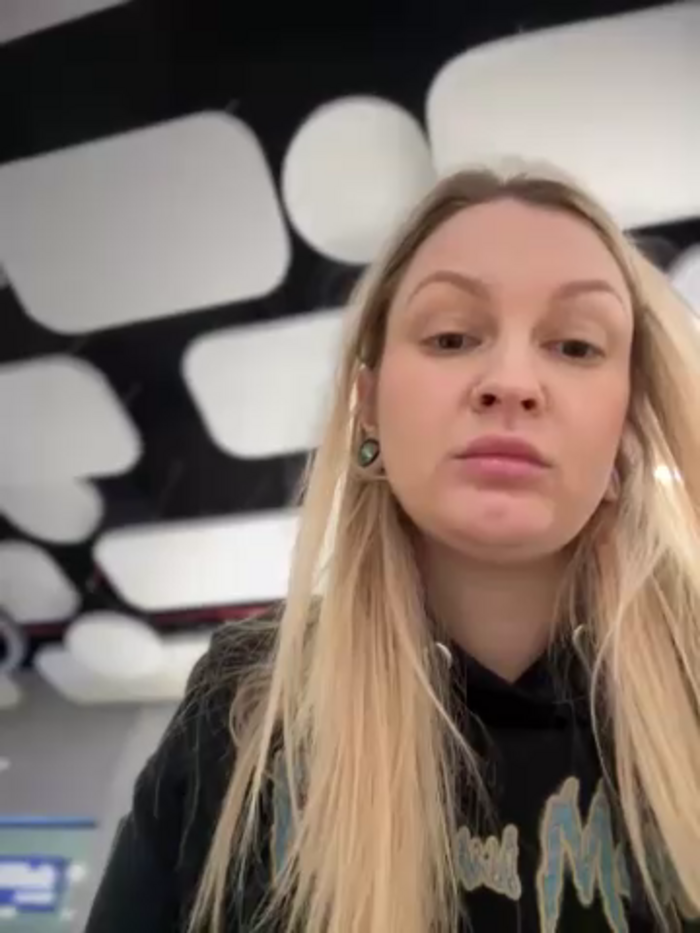 Teya_moon_