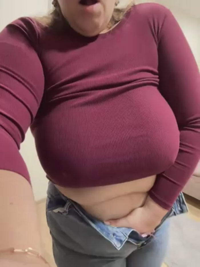 Your_Hot_Sister01