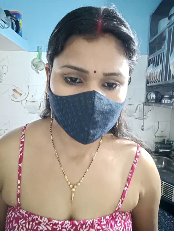 Anu-sexy-cpl