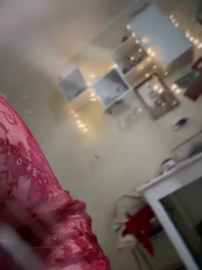 LaraHollywood