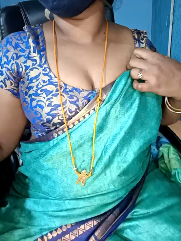 Tamil-hotwife