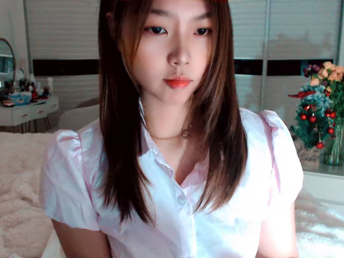 -Lucky_Girl